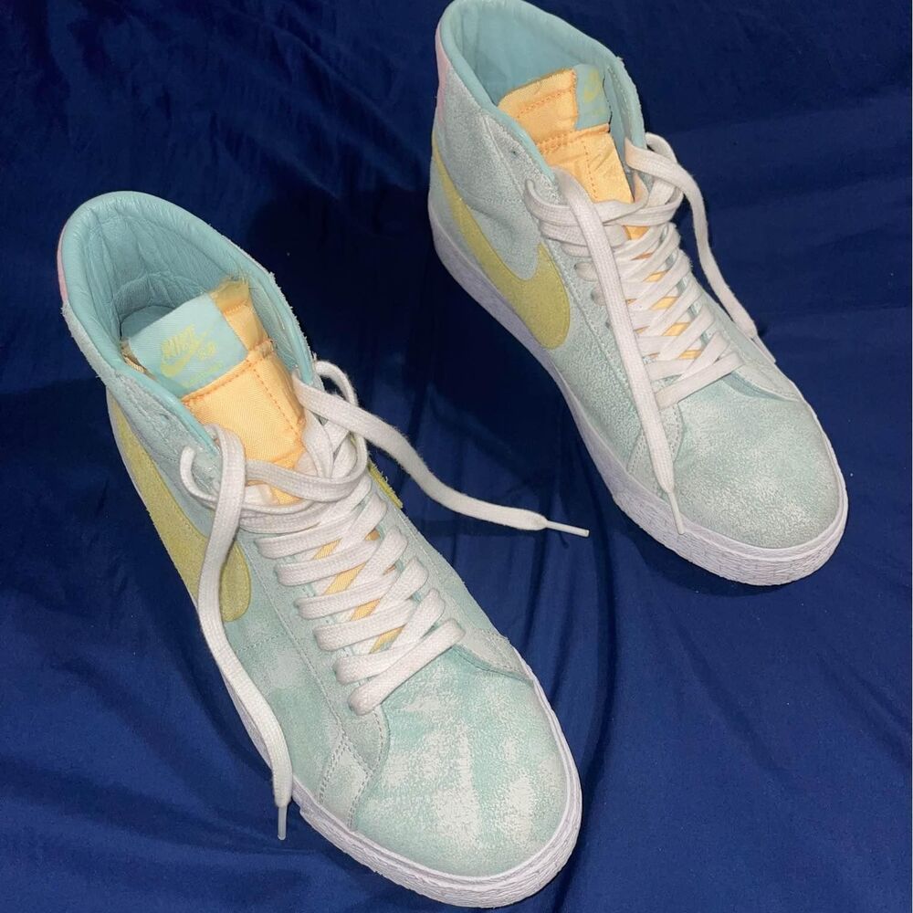 Nike SB Zoom Blazer Mid PRM Men's Size 11 Black / Light Dew - Coconut Milk - Picture 4 of 5